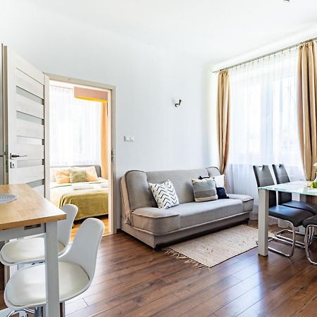 Superapart Genewska 3 Warsaw Ngoại thất bức ảnh